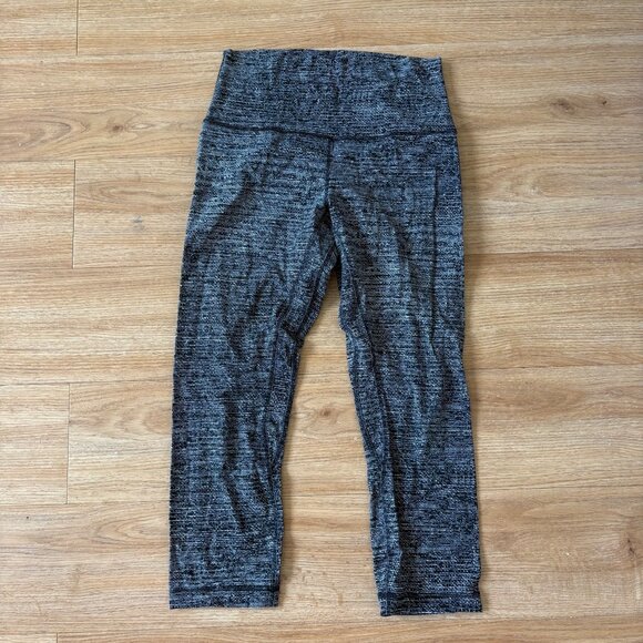 Lululemon Athletic Align HR Crop Yoga Pants 21” Twillines Ice Black Women’s Sz 6 - Picture 1 of 11
